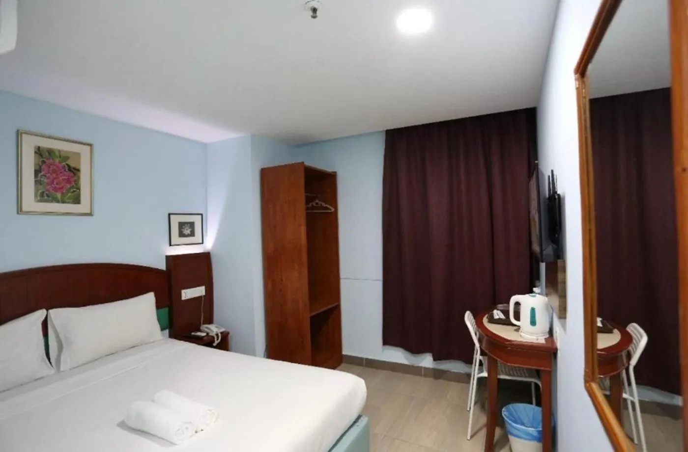 Hotel Orkid Hills At Kuala Lumpur 3*,